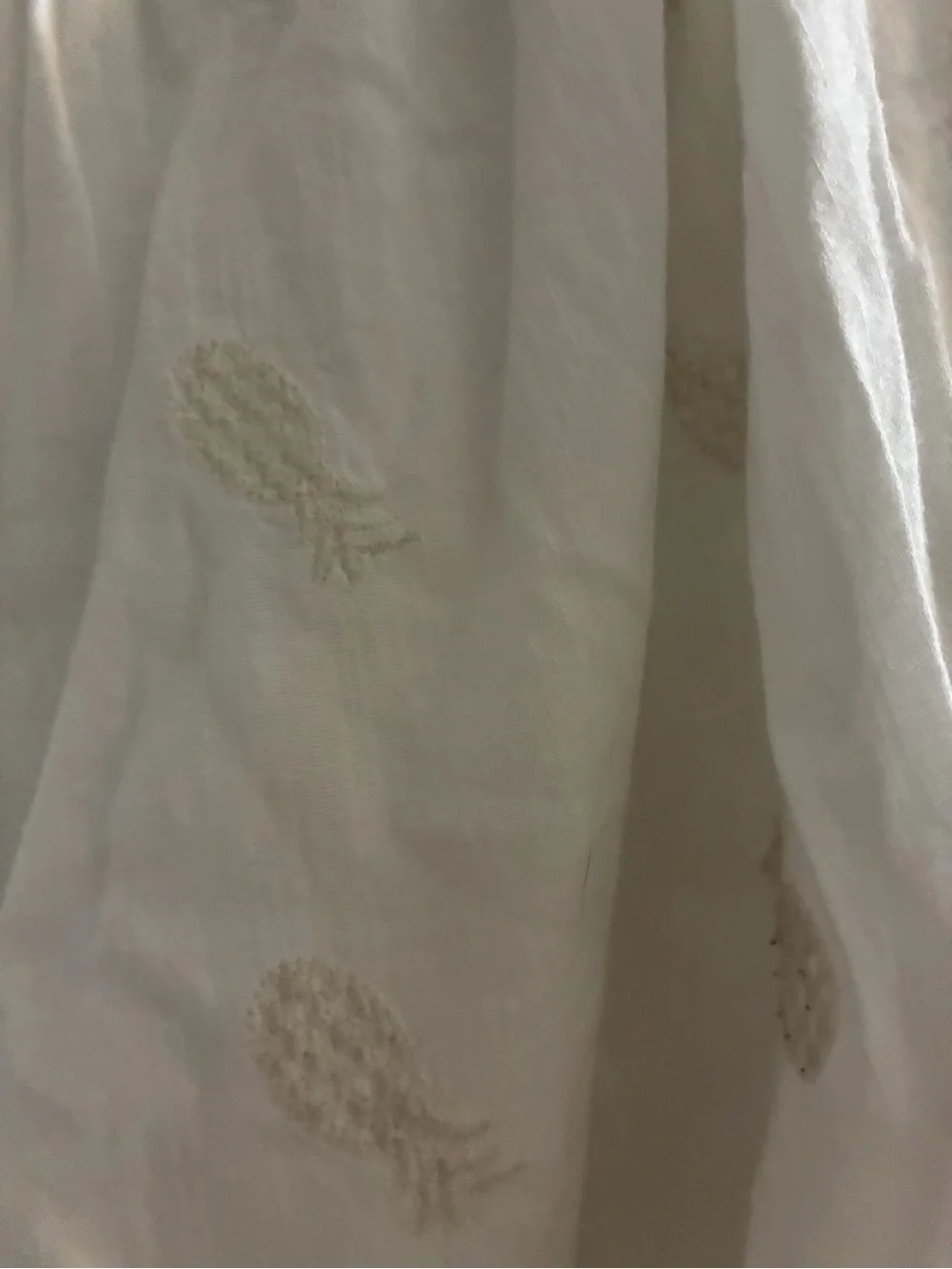 Old Navy White Puff Sleeve Embroidered Pineapple Peasant Blouse